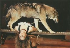 KARINE LE PORTIER ET SON LOUP