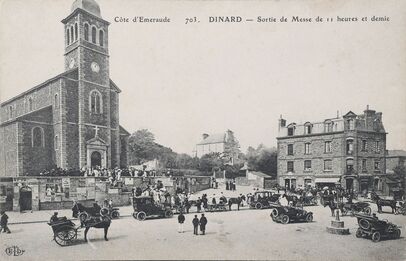 Cartolis Dinard (Ille-et-Vilaine) - Sortie de Messe de 11 heures et demie