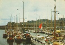 Cartolis Saint-Malo (Ille-et-Vilaine) - Bassin et Bateaux de Plaisance