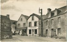 Cartolis Melrand (Morbihan) - Un coin de la Place