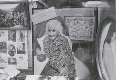 Cartolis Pau (Pyrénées-Atlantiques) - Vitrine de l'Atelier photo Dubourg