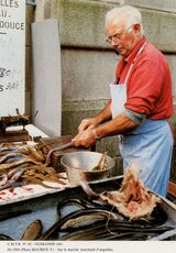 Cartolis Guérande (Loire Atlantique) - Sur le marché, marchand d'anguilles.