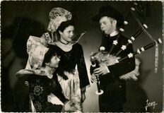 Cartolis Aucune (Finistère) - Costumes de la région de BANNALEC et QUIMPERLE