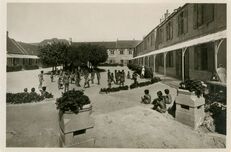 Cartolis Roscoff (Finistère) - La Cour des Garçons