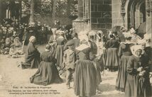 Cartolis Le Faou (Finistère) - Les Pélerins, par leur affluence, sont obligés d ...