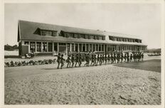 Cartolis Roscoff (Finistère) - Bâtiement des six classes