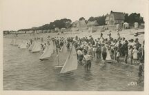 Cartolis Bénodet (Finistère) - Régate de bateaux modèles sur la plage