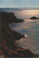 Cartolis Dinard (Ille-et-Vilaine) - Coucher de soleil sur Cézembre et le phare du Gra ...