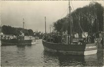 Cartolis Pont-l'Abbé (Finistère) - Chalutiers du Port