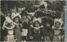 Cartolis Pont-Aven (Finistère) - Costumes et coiffes de PONT-AVEN (Finistère)