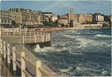 Cartolis Dinard (Ille-et-Vilaine) - Marée haute sur la plage