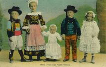 Cartolis  - Une Jeune Famille Bretonne