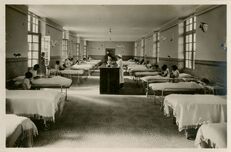 Cartolis Roscoff (Finistère) - Un des treize dortoirs